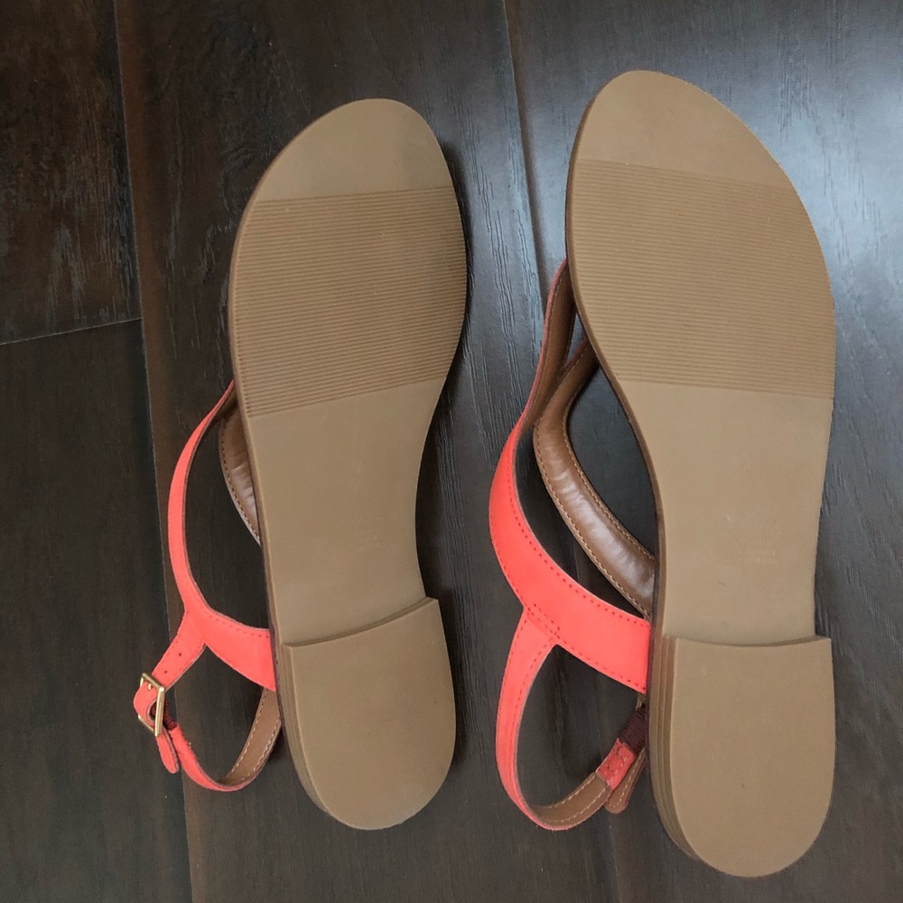 Sandals - Picture 9 of 9